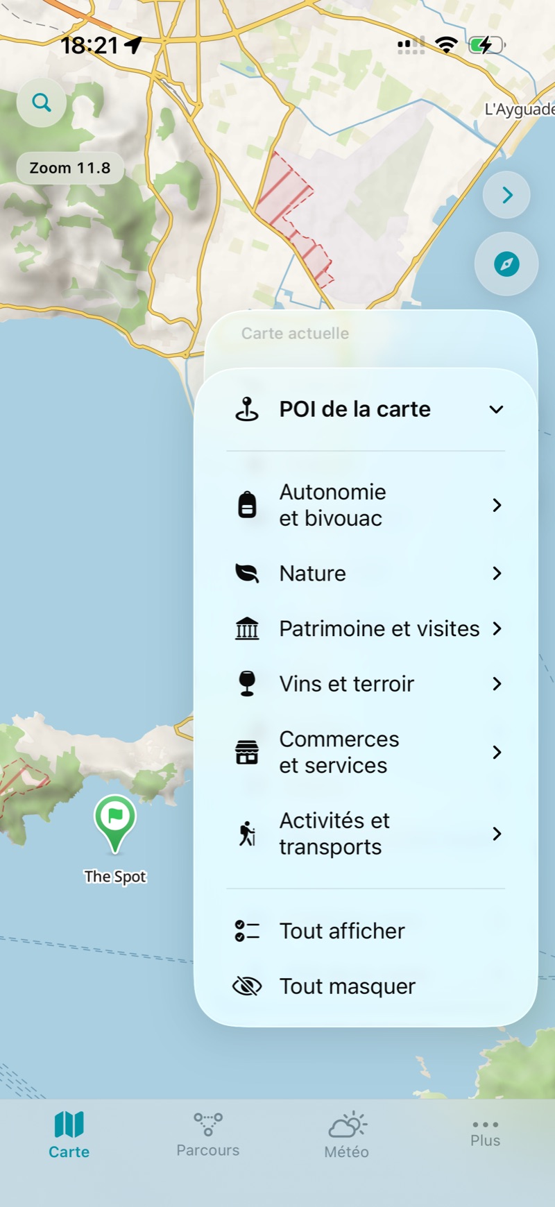 POI de la carte : catégories utiles à l’expédition, ou tout afficher / tout masquer.