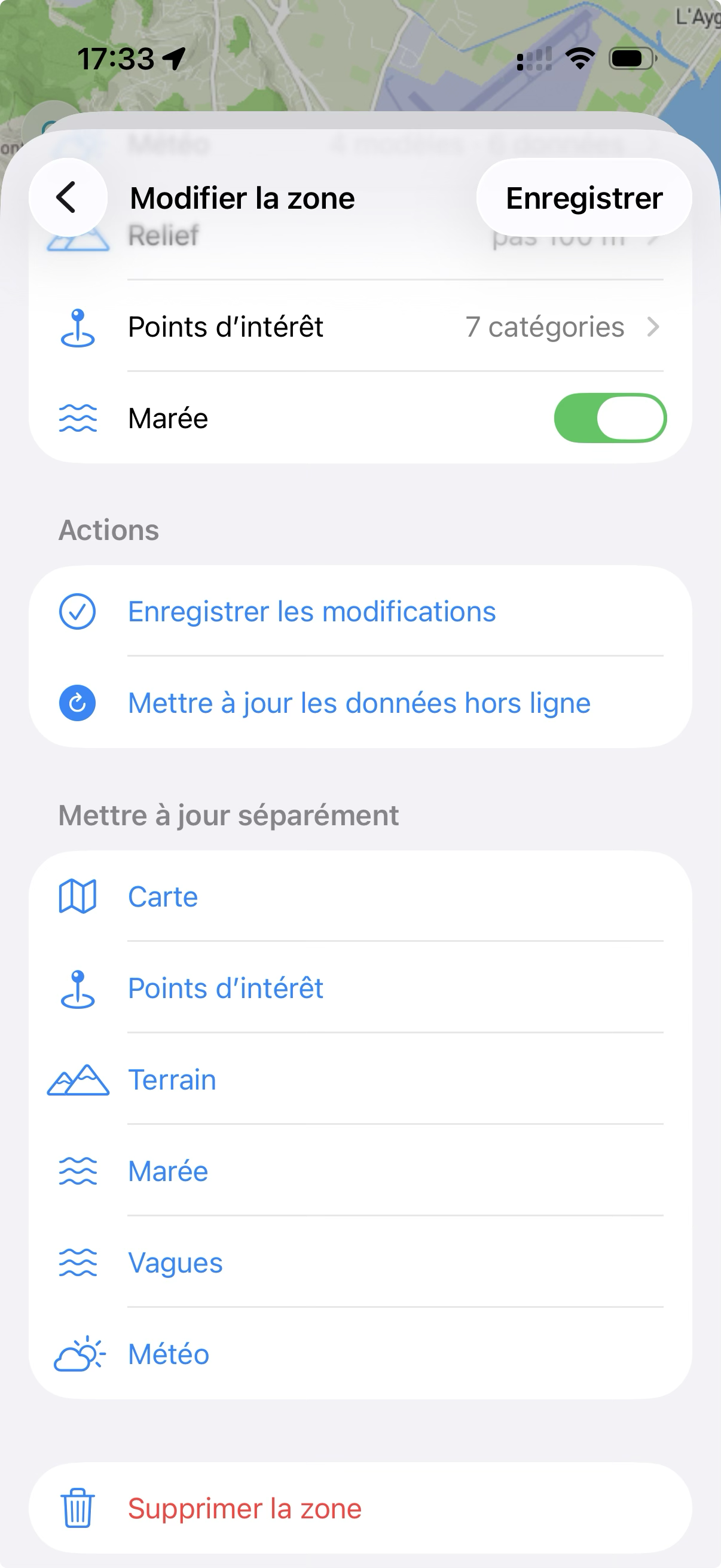 Mise à jour séparée de la carte, des points d’intérêt, du terrain, de la marée, des vagues et de la météo.